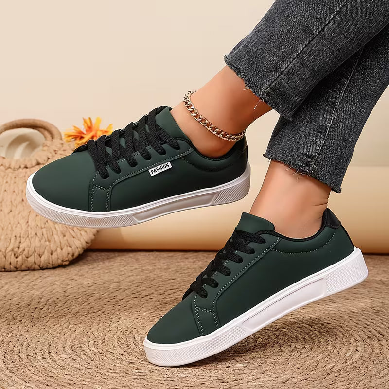 CourtEase™ Low-Top Sneakers
