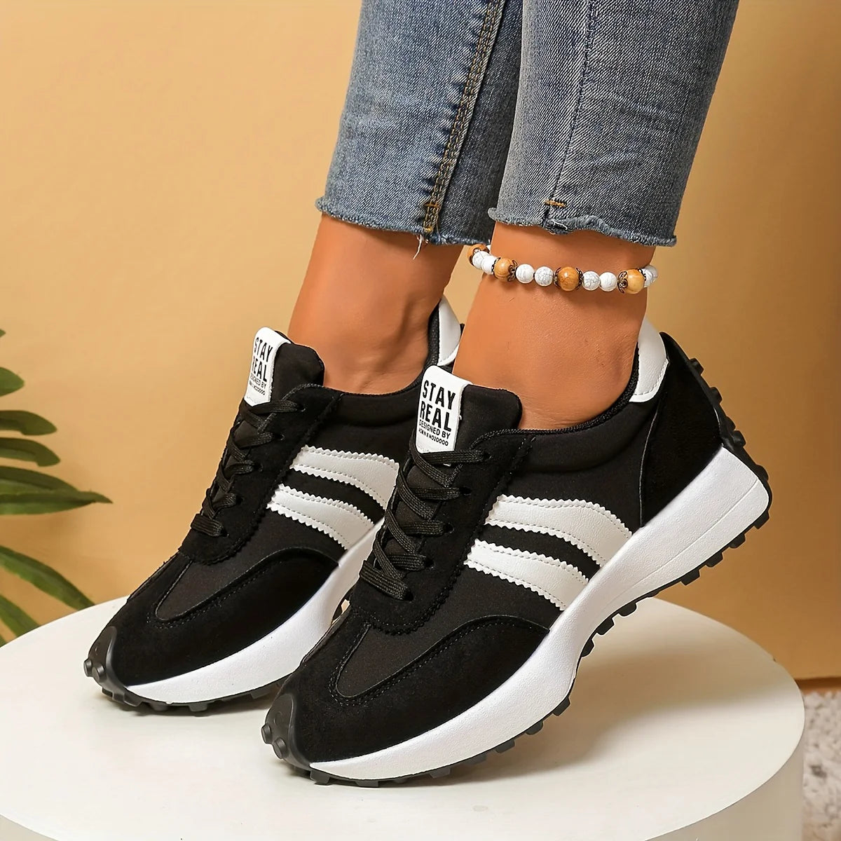 NovaWalk™ - Women's Orthopedic Sneakers