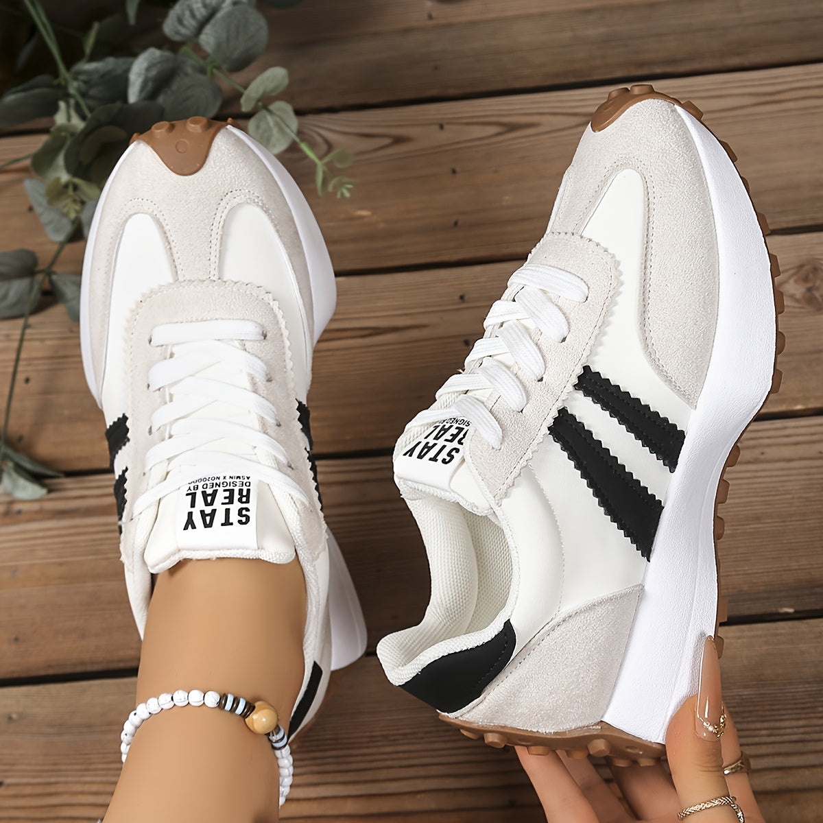 NovaWalk™ - Women's Orthopedic Sneakers