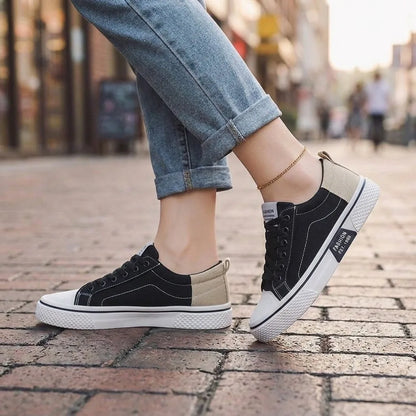 BlockLane™ Canvas Sneakers - Black