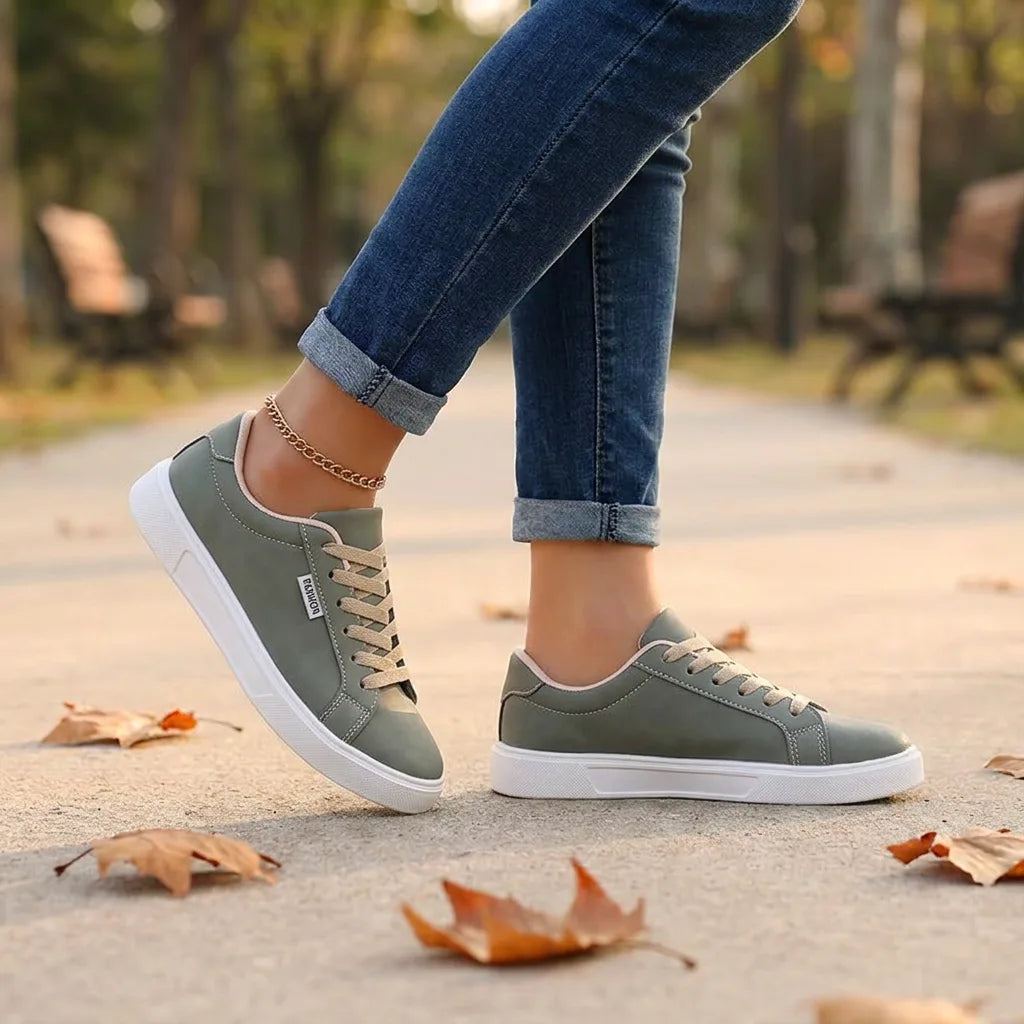 CourtEase™ Low-Top Sneakers - Sage