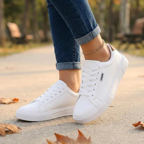 CourtEase™ Low-Top Sneakers - front