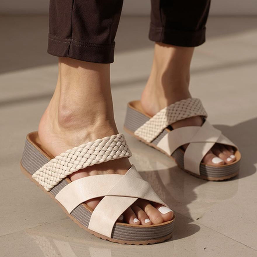 SoleLift™ Orthopedic Platform Sandals