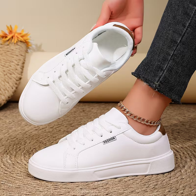 CourtEase™ Low-Top Sneakers