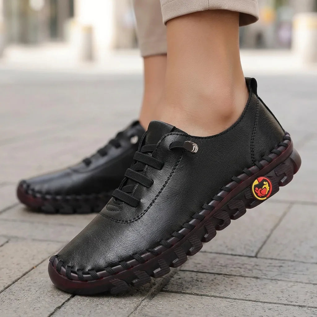 HarborLane Comfort Shoes in Black