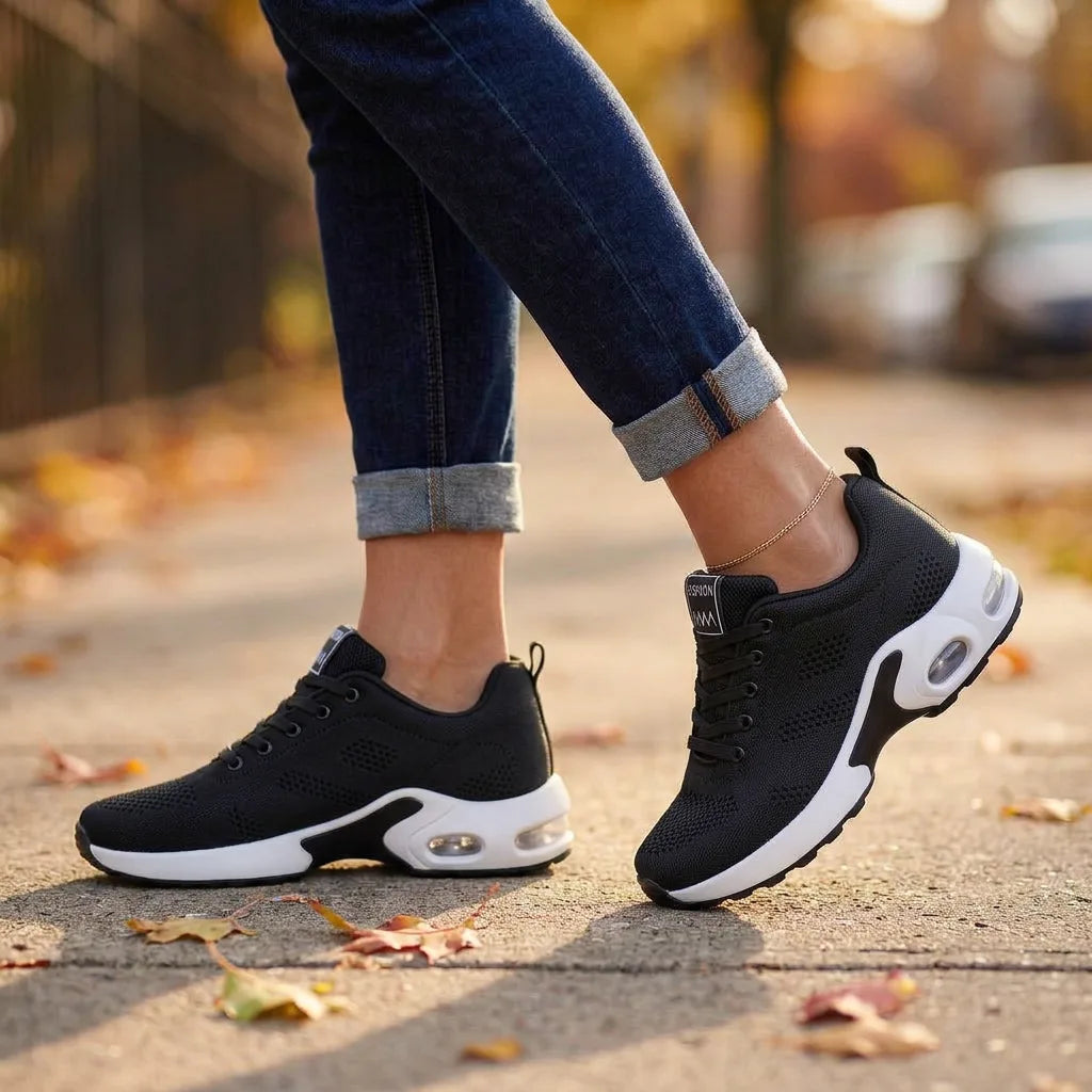 PulseAir™ Cushion Sneakers - Black